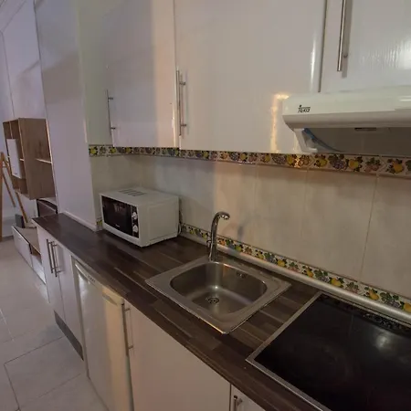¡Recien Renovado! Apartamento Con Piscina *